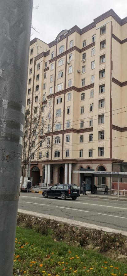 Family 3-Room Apartment Dushanbe Ngoại thất bức ảnh